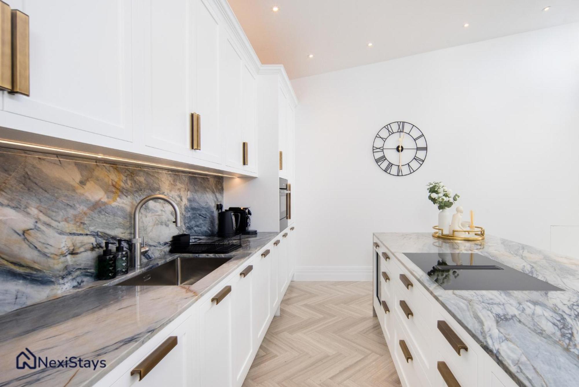 1 Min Walk To Harrods, Knightsbridge Penthouse * Londres